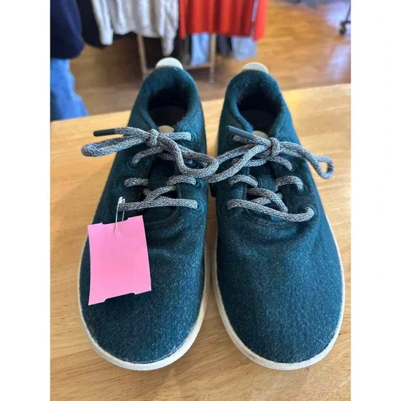 Shoe Size 8 All Birds Casual Shoes - Picture 1 of 6